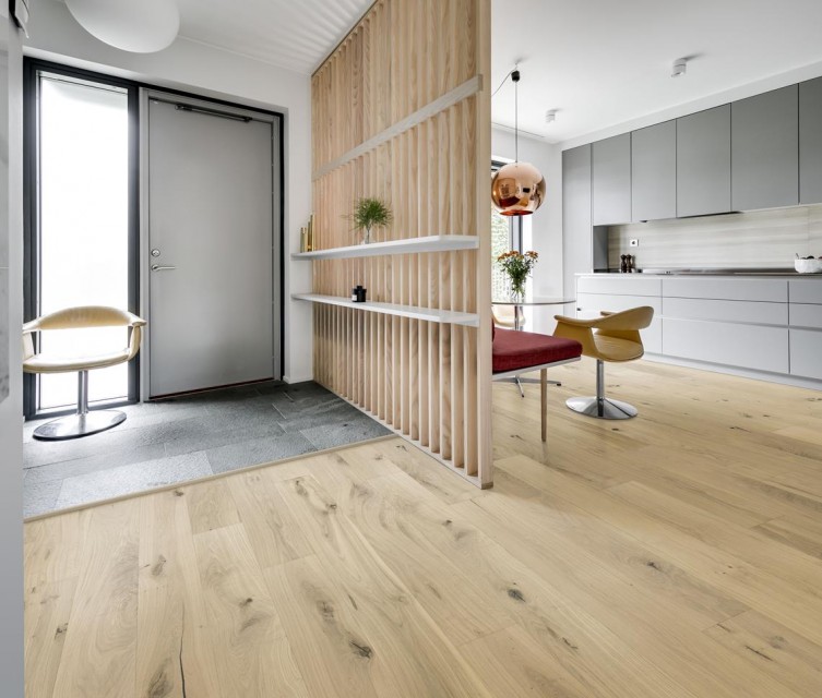 Kahrs Beyond Retro Oak Frosted Oat Plank